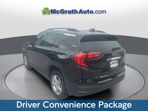 Used 2020 GMC Terrain SLE w/ Driver Convenience Package image 4
