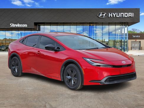 Used 2024 Toyota Prius Limited image 5