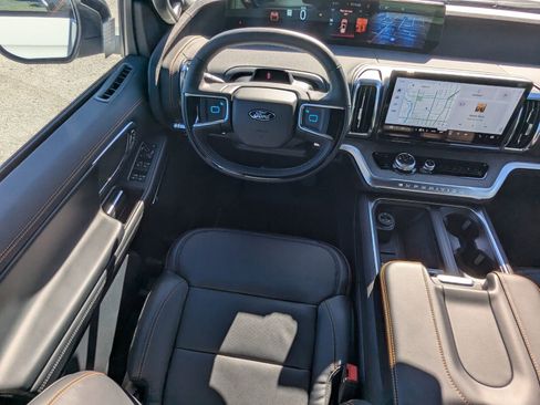 New 2025 Ford Expedition Tremor image 18