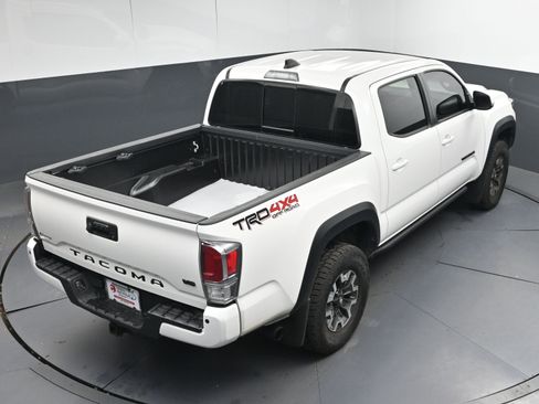 Certified 2021 Toyota Tacoma TRD Off-Road w/ Technology Package image 35