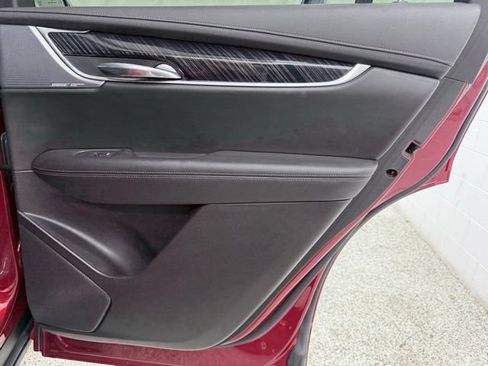 Used 2023 Cadillac XT6 Premium Luxury AWD/4WD image 17