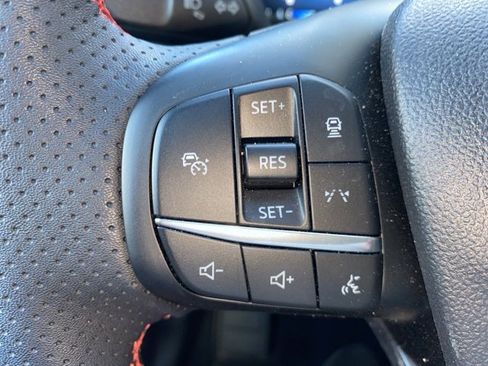 Certified 2024 Ford Escape ST-Line Elite w/ Premium Technology Package image 17