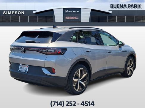 Used 2023 Volkswagen ID.4 Pro S Plus RWD image 8