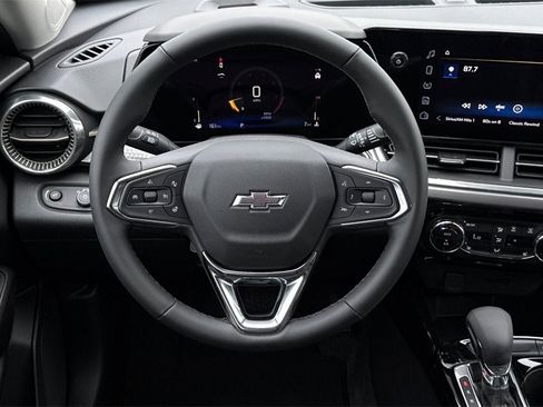 New 2026 Chevrolet Trax ACTIV w/ Driver Confidence Package image 14