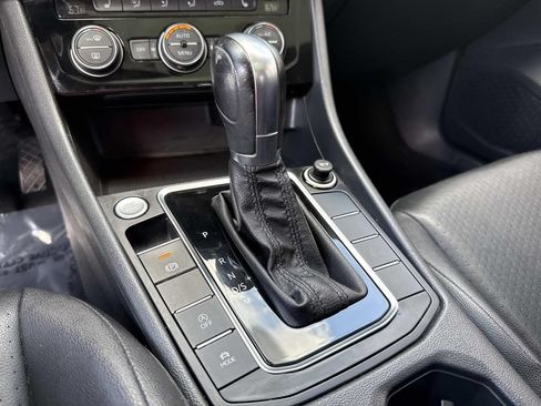 Used 2019 Volkswagen Jetta SEL FWD image 33