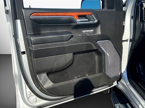 Used 2022 GMC Sierra 1500 Denali image 17