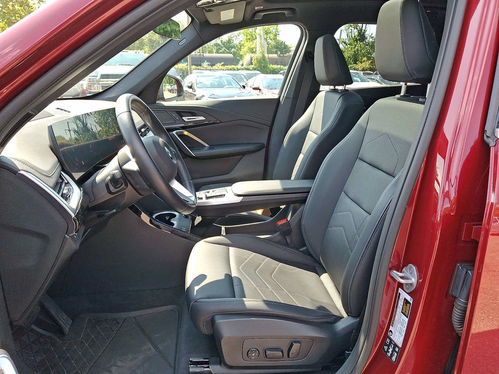 Used 2026 BMW X1 xDrive28i w/ Technology Package AWD/4WD image 10