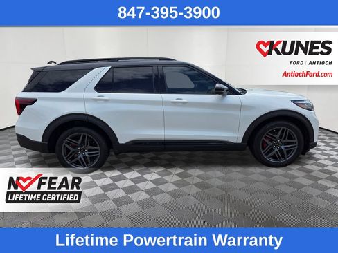Certified 2025 Ford Explorer ST w/ Sun And Sound Package AWD/4WD image 8