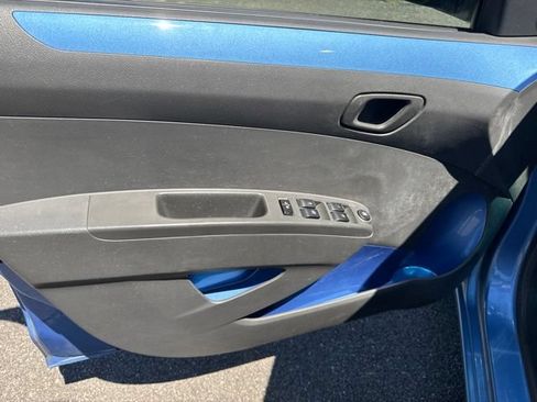 Used 2014 Chevrolet Spark LT FWD image 14