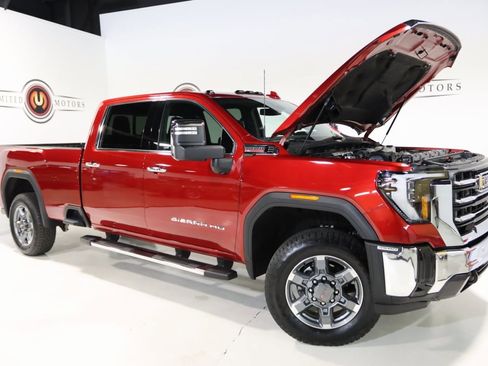 Used 2025 GMC Sierra 3500 SLT w/ SLT Premium Package image 40