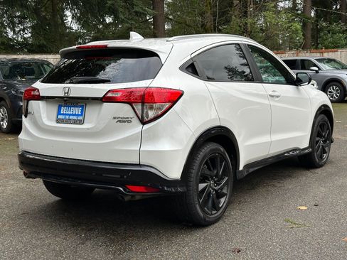 Used 2022 Honda HR-V Sport image 7
