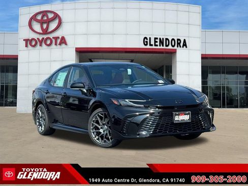 New 2026 Toyota Camry XSE FWD image 2