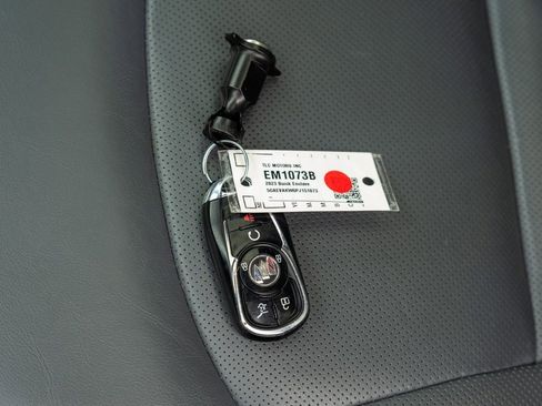 Used 2023 Buick Enclave Essence w/ Experience Buick Package image 32