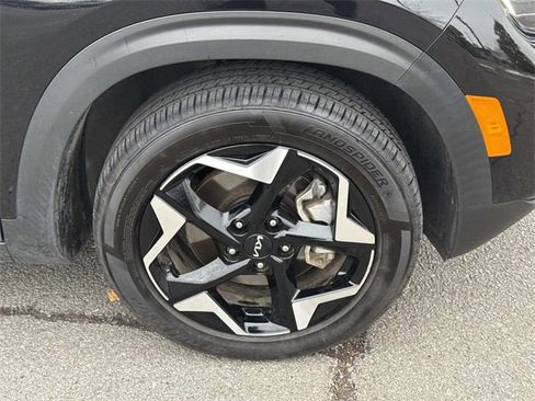 Used 2024 Kia Seltos EX image 7