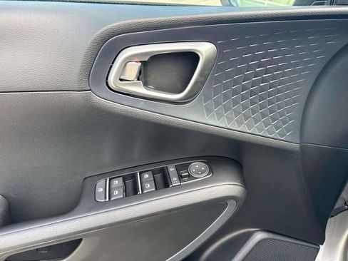 New 2025 Kia Soul EX image 20