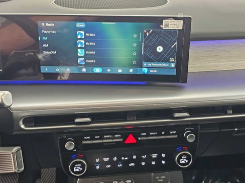 Used 2026 Hyundai Ioniq 9 SEL w/ Tow & Go Package image 27