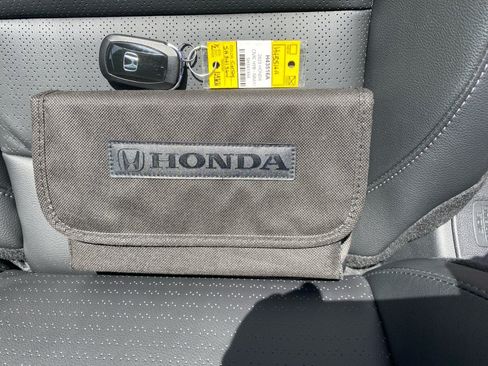 Certified 2025 Honda Civic Sport Touring image 38