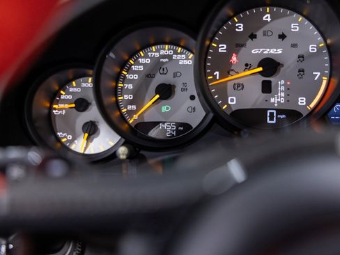 Used 2018 Porsche 911 GT2 RS image 45