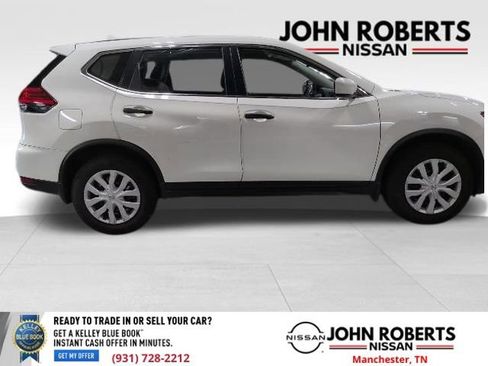Used 2017 Nissan Rogue S AWD/4WD image 9