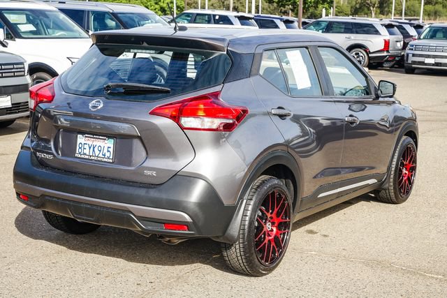 Used 2018 Nissan Kicks SR w/ Premium Package FWD image 5