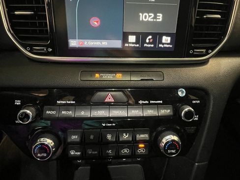 Used 2021 Kia Sportage EX w/ EX Technology Package image 10