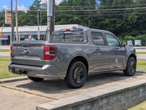 New 2025 Ford Maverick Lobo image 3