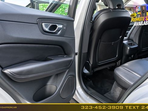 Used 2023 Volvo XC60 B5 Plus AWD/4WD image 17