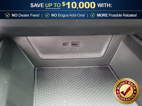 New 2026 Chevrolet Equinox ACTIV w/ LPO, Floor Liner Package AWD/4WD image 26