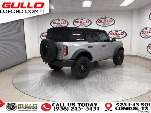 Certified 2022 Ford Bronco Wildtrak AWD/4WD image 8