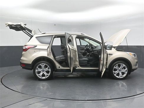Certified 2018 Ford Escape Titanium w/ Ford Safe & Smart Package image 61