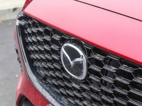 New 2025 MAZDA CX-70 Plug-In Hybrid w/ Premium Pkg image 9