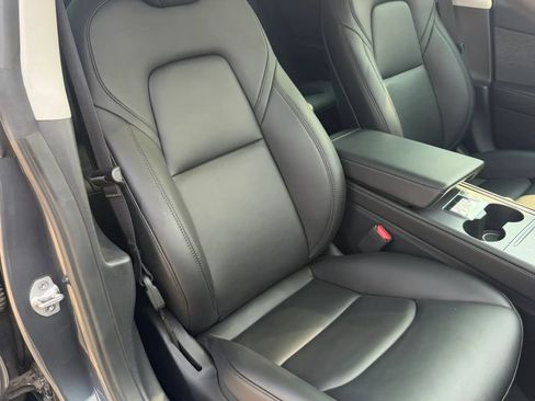 Used 2023 Tesla Model 3 Standard Range RWD image 19