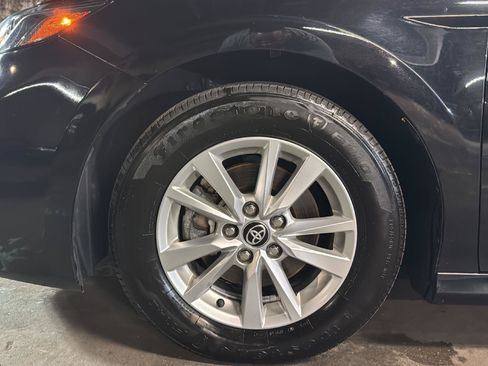 Certified 2025 Toyota Camry LE FWD image 9