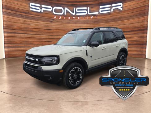 New 2025 Ford Bronco Sport Outer Banks w/ Outer Banks Tech Package+ image 1