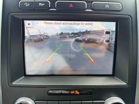 Used 2019 Ford Expedition Max XLT AWD/4WD image 27
