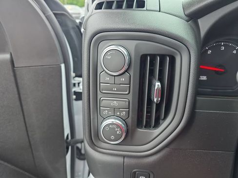 Used 2026 GMC Sierra 2500 Pro w/ Convenience Package AWD/4WD image 26