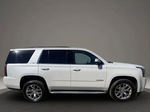 Used 2019 GMC Yukon SLT w/ Open Road Package AWD/4WD image 3