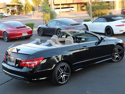 Used 2011 Mercedes-Benz E 550 E 550 image 19