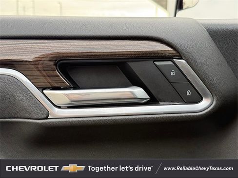 Certified 2025 Chevrolet Silverado 1500 LT image 29