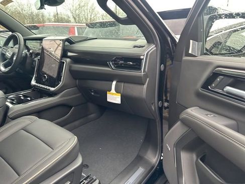 New 2026 GMC Yukon Elevation w/ Elevation Premium Package image 15