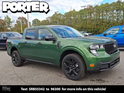 New 2025 Ford Maverick XLT w/ Black Appearance Package