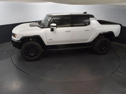New 2025 GMC Hummer EV 2X image 36