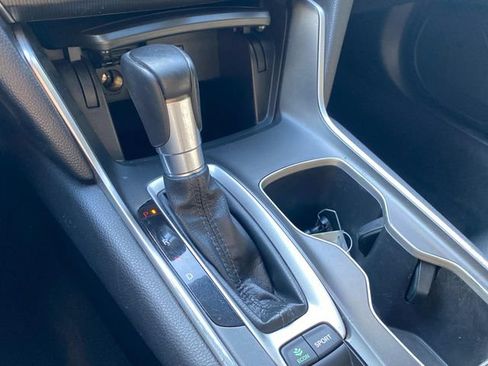 Used 2020 Honda Accord Sport image 27