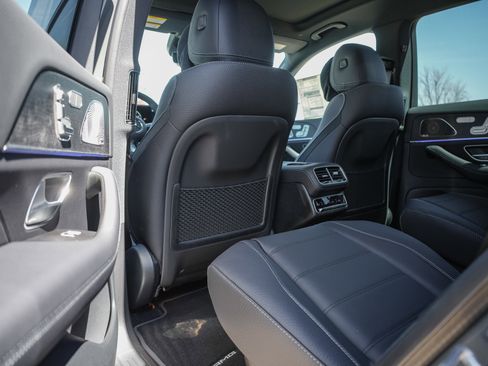 New 2026 Mercedes-Benz GLS 450 4MATIC image 28