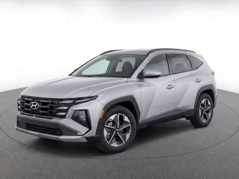 Used 2025 Hyundai Tucson SEL FWD image 8