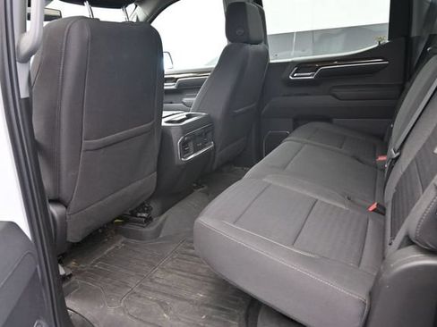 Used 2023 GMC Sierra 1500 Elevation w/ Preferred Package AWD/4WD image 17