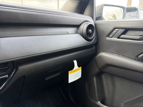 New 2026 Chevrolet Colorado W/T RWD image 26