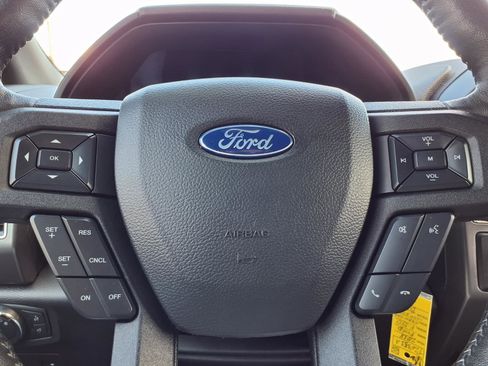 Used 2018 Ford F150 XLT w/ Equipment Group 302A Luxury image 19