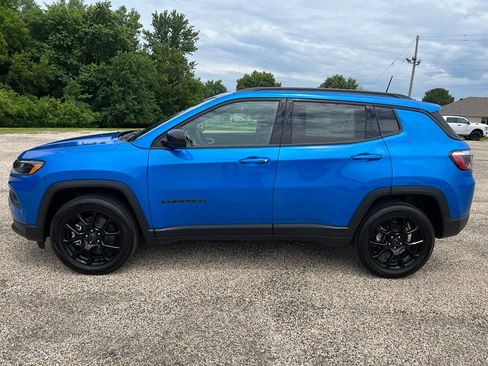 New 2026 Jeep Compass Latitude AWD/4WD image 2