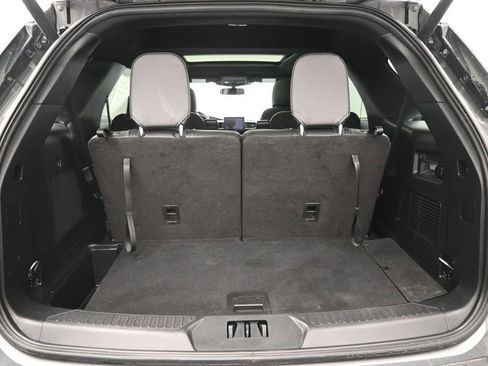 Used 2023 Ford Explorer ST-Line w/ Class IV Trailer Tow Package AWD/4WD image 27
